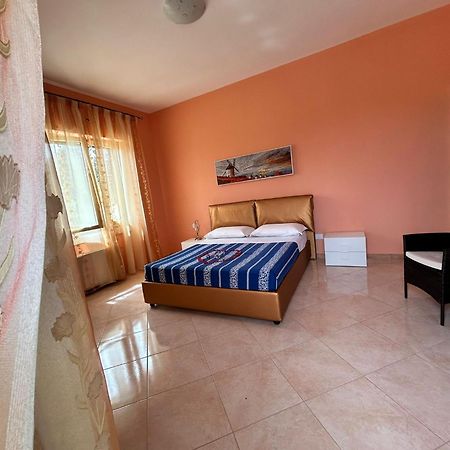 Vigna Candela Bed and Breakfast Giurdignano Esterno foto